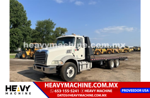 Camión RollBack 2013 mack GRANITE GU533