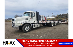 Camión RollBack 2013 mack GRANITE GU533