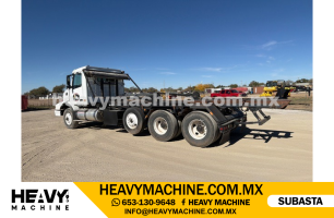 Camión Rolloff 2003 VOLVO VHD 8x4