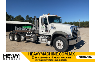 Camión Rolloff 2007 MACK CTP713 8x4