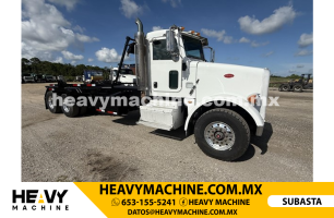 Camión Rolloff 2012 PETERBILT 365