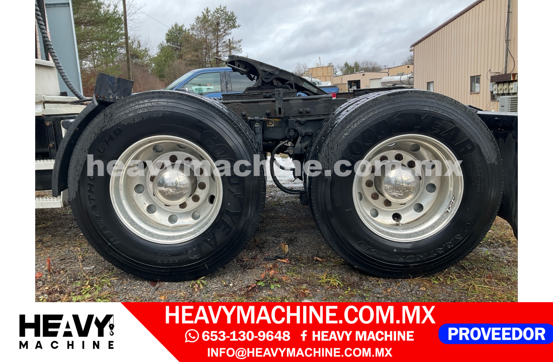 Camión Tracto 2017 PETERBILT 579 6x4