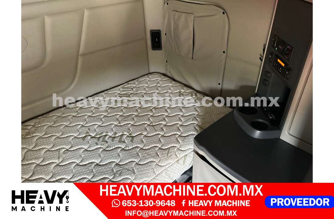 Camión Tracto 2018 PETERBILT 589 6x4