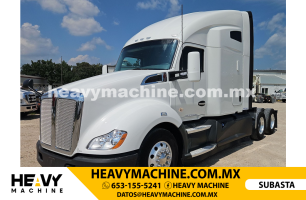  2017 Kenworth T680 semi truck