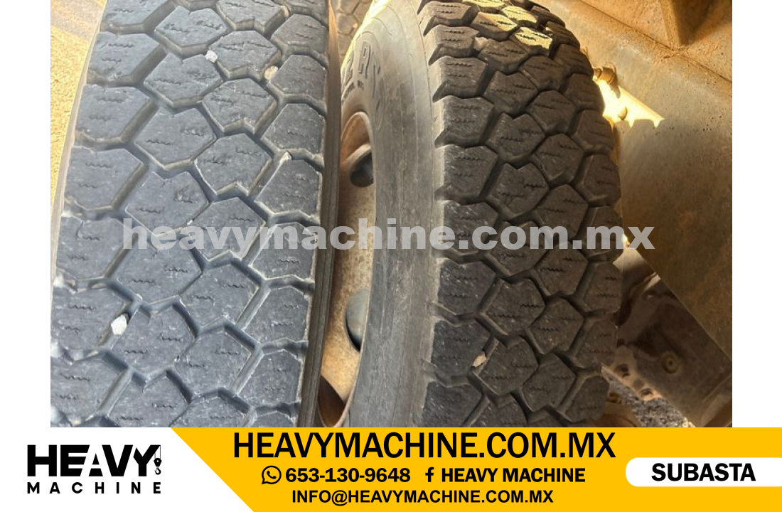 Camión Volteos 2011 INTERNATIONAL WorkStar 7400