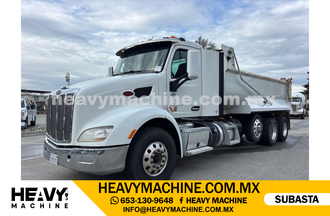 Camión Volteos 2017 PETERBILT 375 8x4 Tri-A