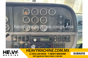 Camión Volteos 2013 PETERBILT 388