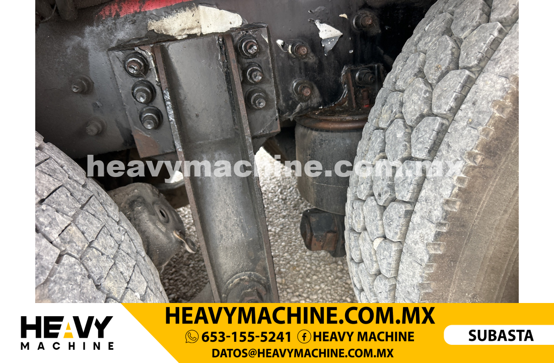 Concreto Bomba de Concreto 2003 Mack MR688S
