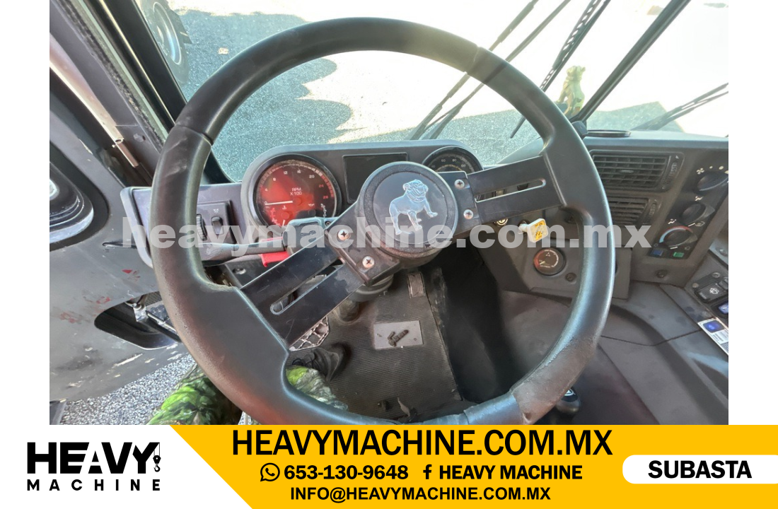 Concreto Bomba de Concreto 2012 MACK MRU613 6x