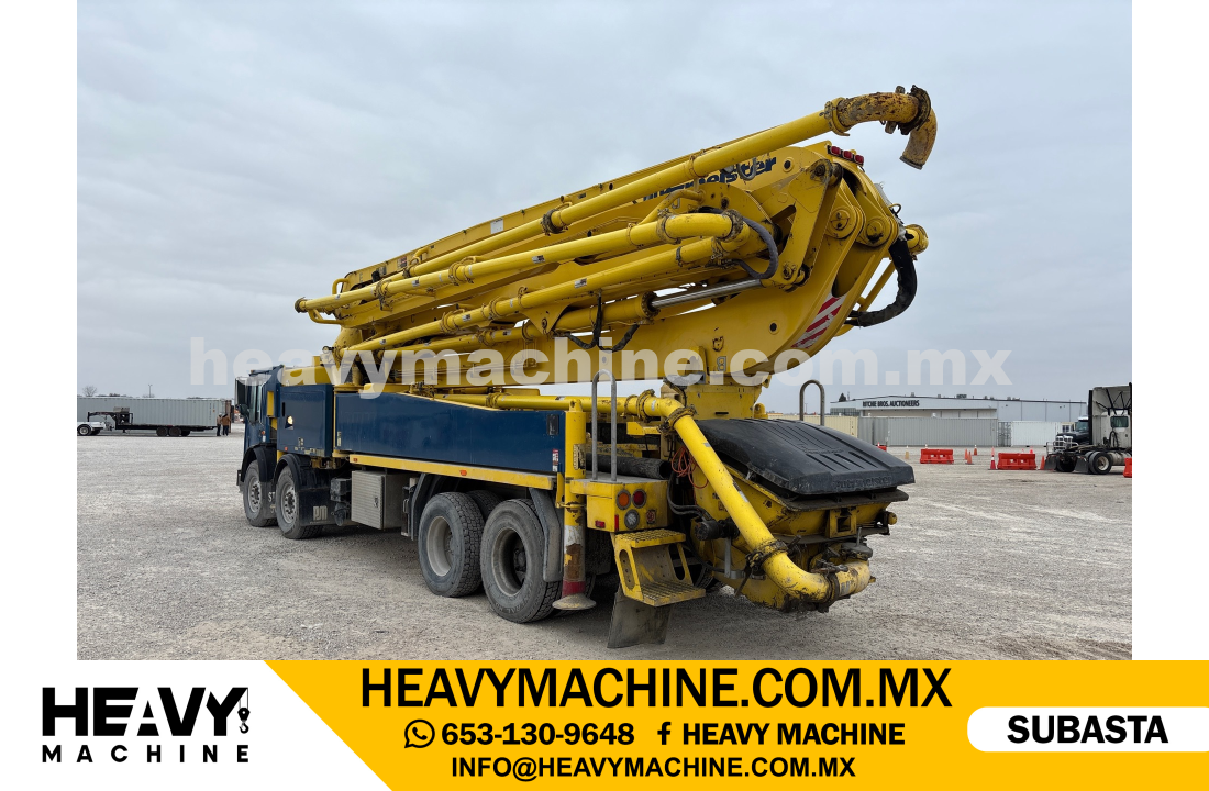 Concreto Bomba de Concreto 2015 MACK MRU613 8x4