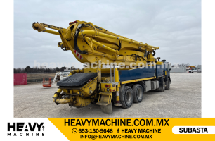 Concreto Bomba de Concreto 2015 MACK MRU613 8x4