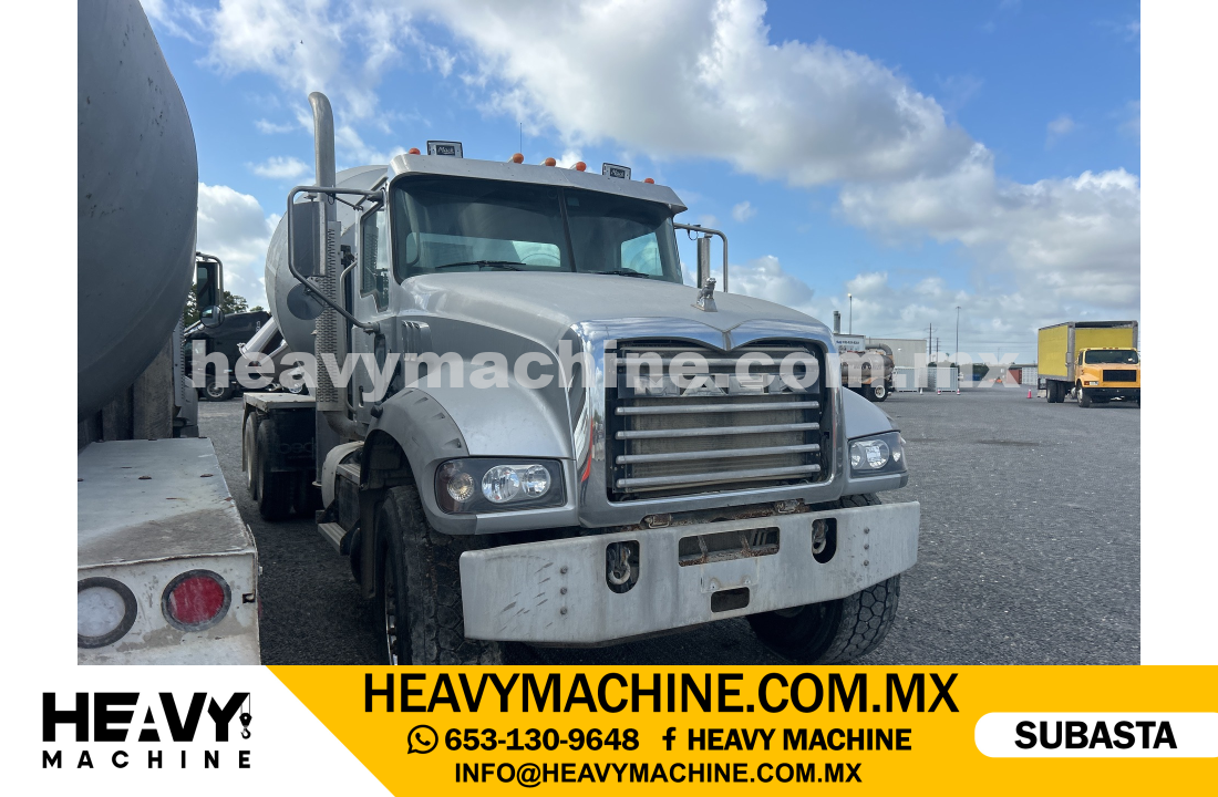 Concreto Revolvedora 2017 MACK GU713 6x4
