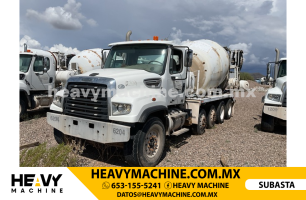  2012 Freightliner 12x4