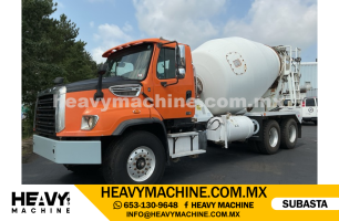Revolvedora 2017 FREIGHTLINER 114SD 6x4