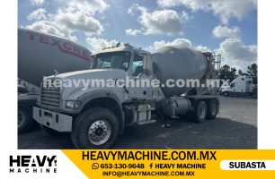  2017 MACK GU713 6x4