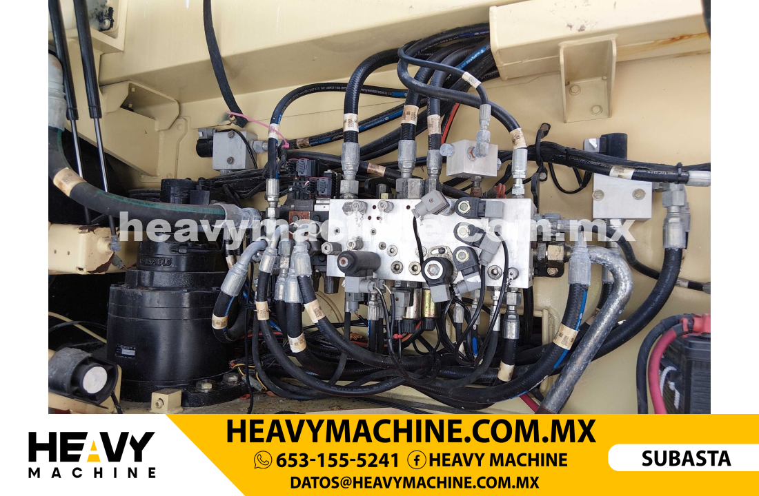 Equipo de elevación Articulado 2010 JLG 1250AJP boom lift