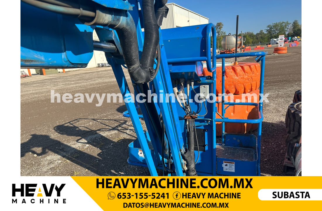 Equipo de elevación Articulado 2014 GENIE Z34-22N