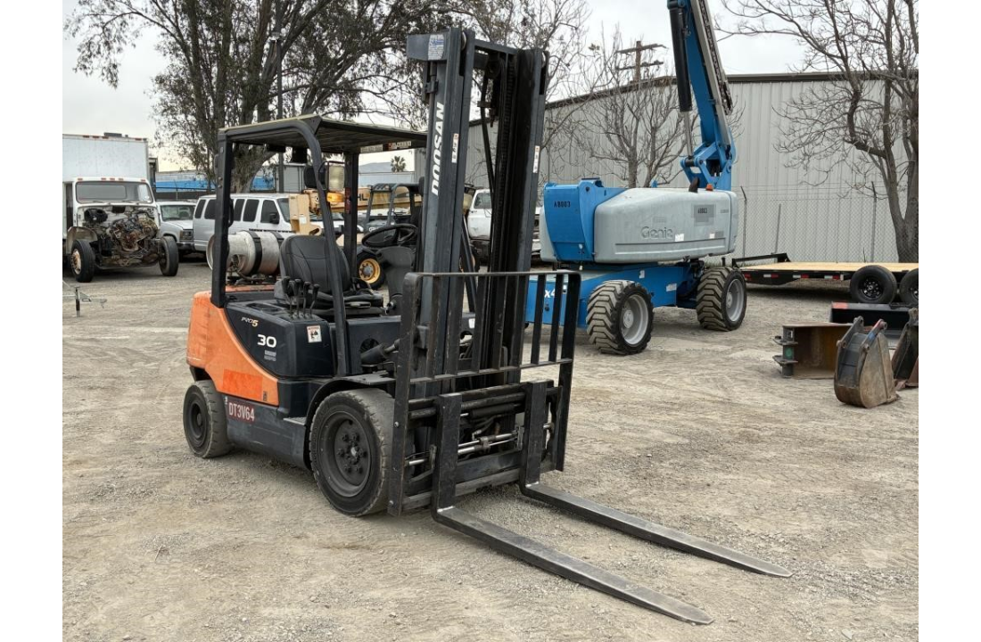 DOOSAN G30P-5 2008
