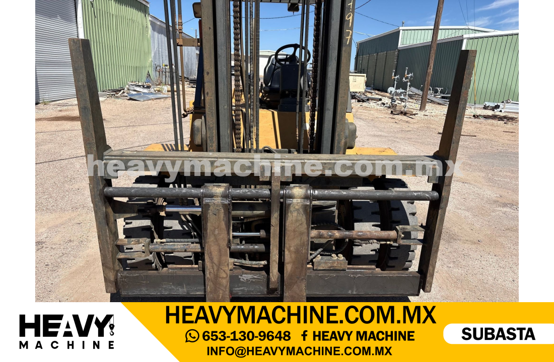 Equipo de elevación Montacargas 2012 CAT DP70E
