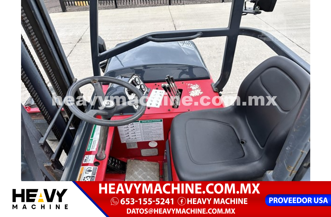 Equipo de elevación Montacargas 2012 MOFFETT M70