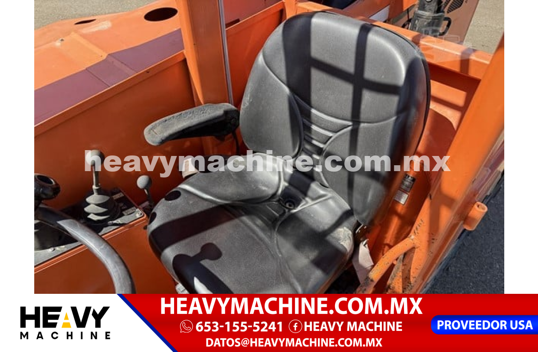 Equipo de elevación Telehandler 2011 SKAY TRACK 8042