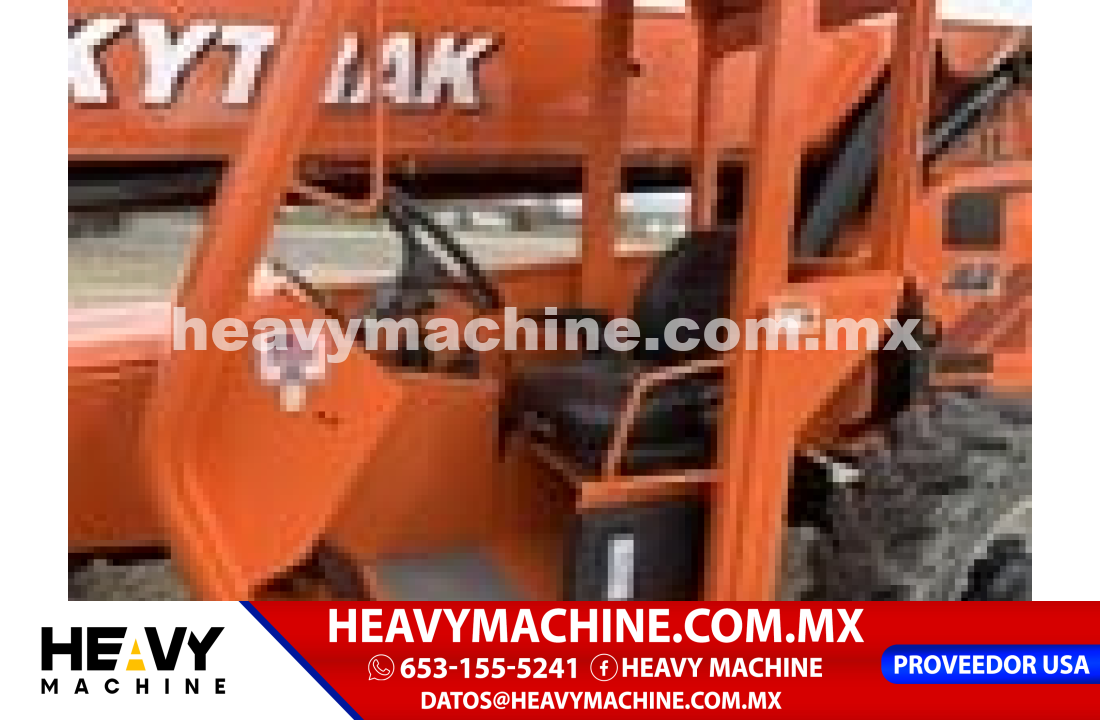Equipo de elevación Telehandler 2013 SKAY TRACK 8042