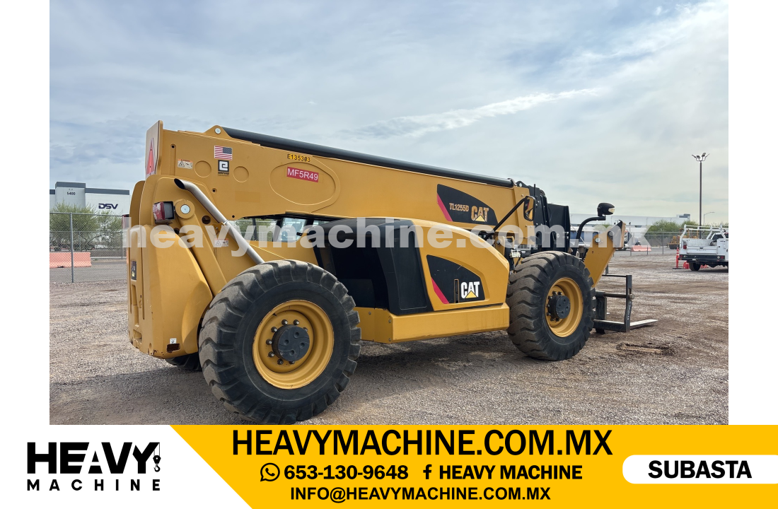 Equipo de elevación Telehandler 2017 CAT TL1255D