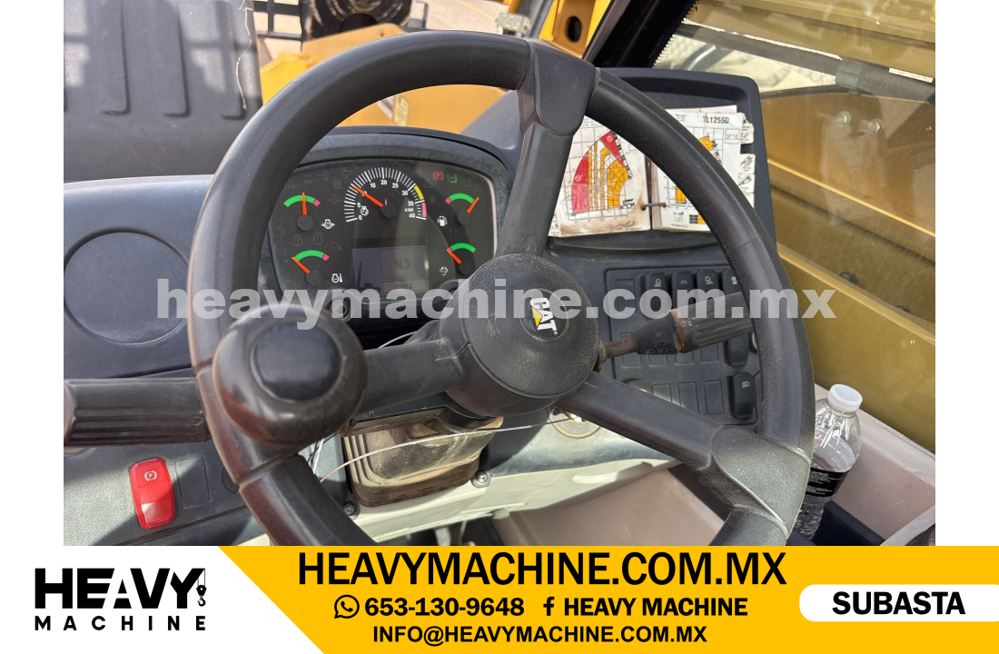 Equipo de elevación Telehandler 2017 CAT TL1255D