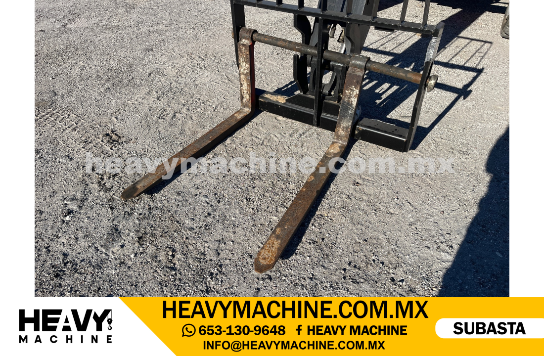 Equipo de elevación Telehandler 2018 JLG 8042