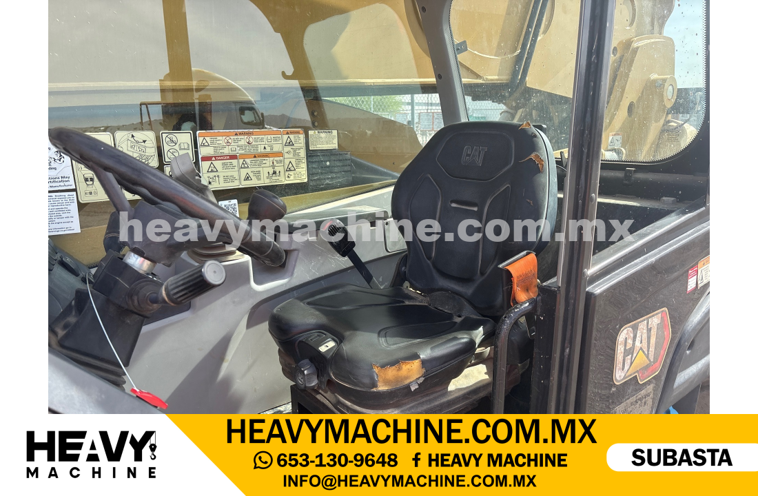 Equipo de elevación Telehandler 2019 CAT TL1255D