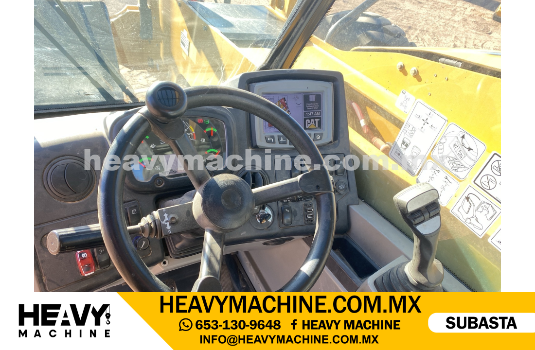 Equipo de elevación Telehandler 2020 CAT TL1255D