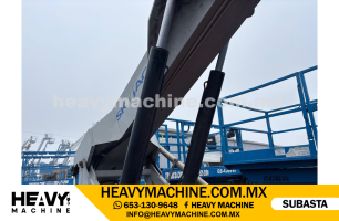 Equipo de elevación Telehandler 2012 SKYJACK VR-843D