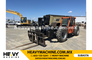  2022 JLG 1055