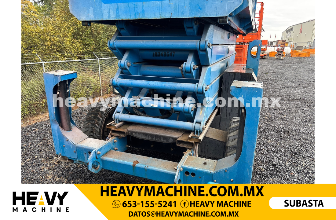 Equipo de elevación Tijera 2015 GENIE GS-5390RT