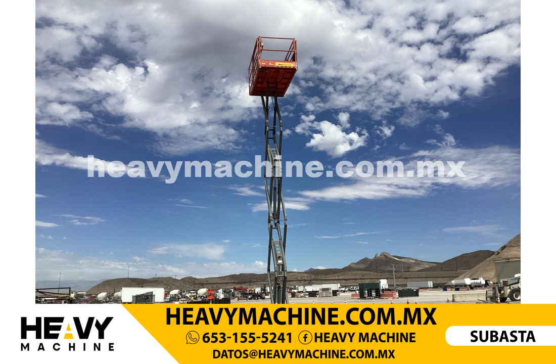 Equipo de elevación Tijera 2015 Sky Jack SJ6832RT