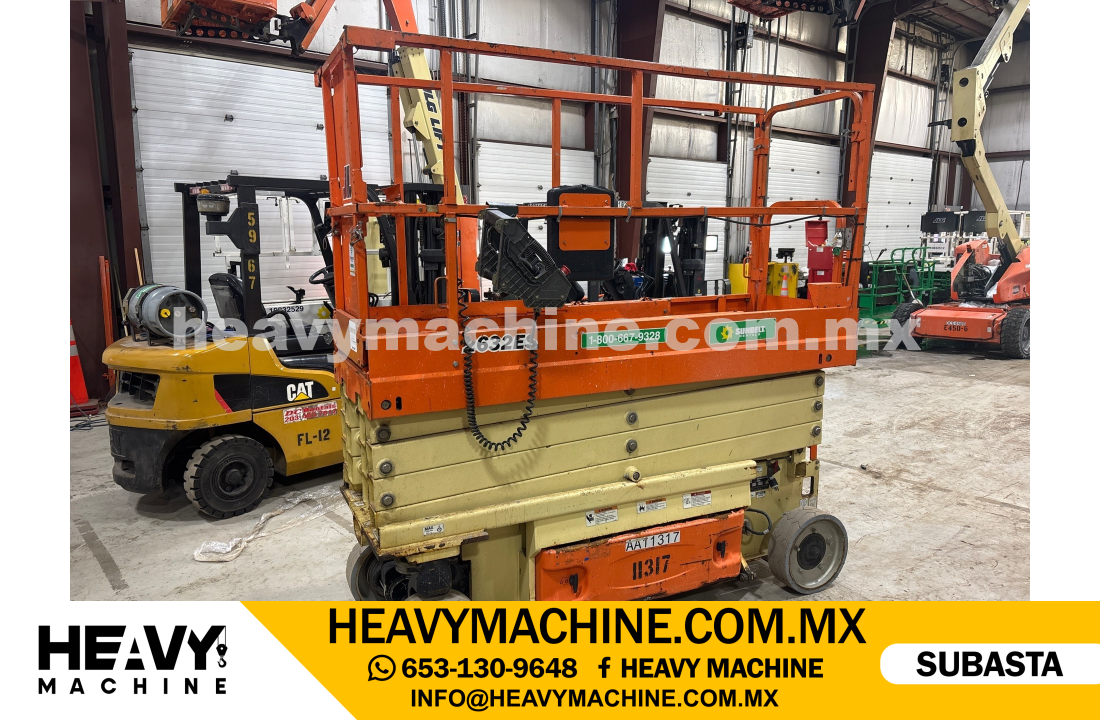 Equipo de elevación Tijera 2017 JLG 2632ES