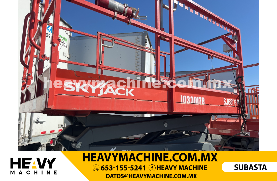 Equipo de elevación Tijera 2021 SKYJACK 6826RT
