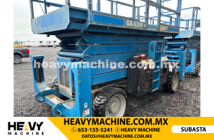 Equipo de elevación Tijera 2015 GENIE GS-5390RT