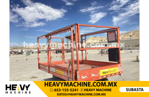 Equipo de elevación Tijera 2015 Sky Jack SJ6832RT
