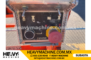 Equipo de elevación Tijera 2016 SNORKEL S4732E