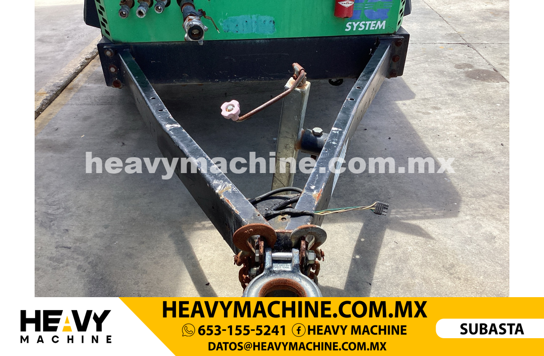 Equipos Ligeros Compresor de aire 2013 Doosan p425-hp375wcu