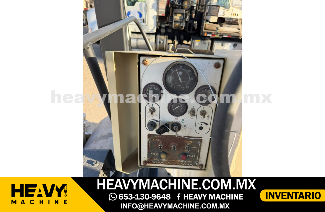 Maquinaria Pesada Compactadora 2007 INGERSOLL RAND DD-110