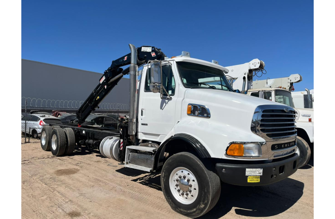 STERLING LT8500 2008