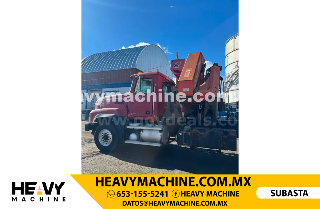 Grúa Articulada 2000 MACK CL713