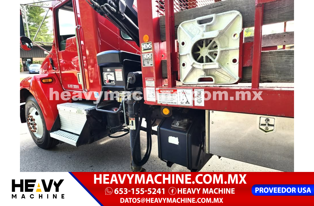 Grúa Articulada 2002 Kenworth t300