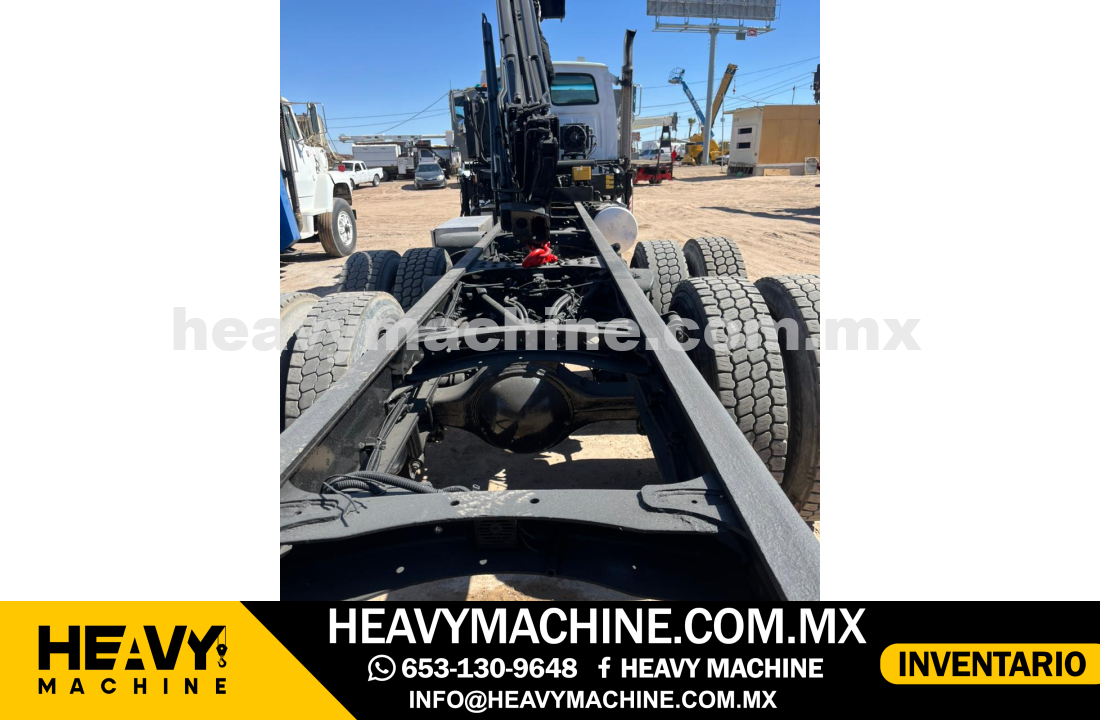 Grúa Articulada 2008 STERLING LT8500