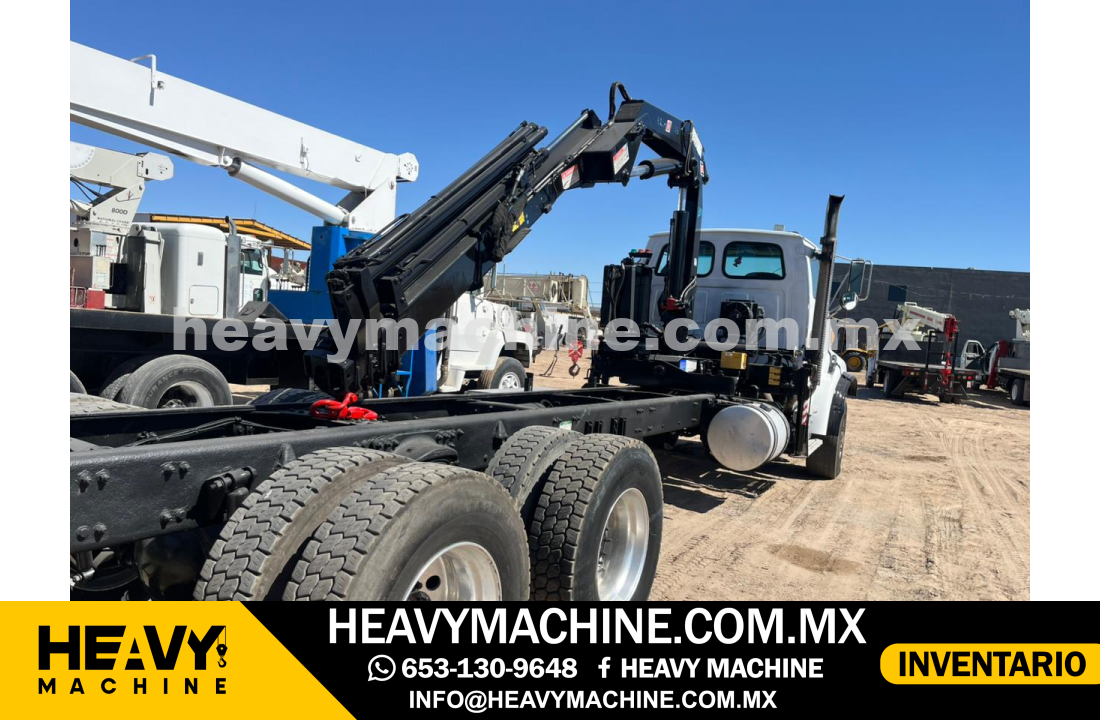 Grúa Articulada 2008 STERLING LT8500