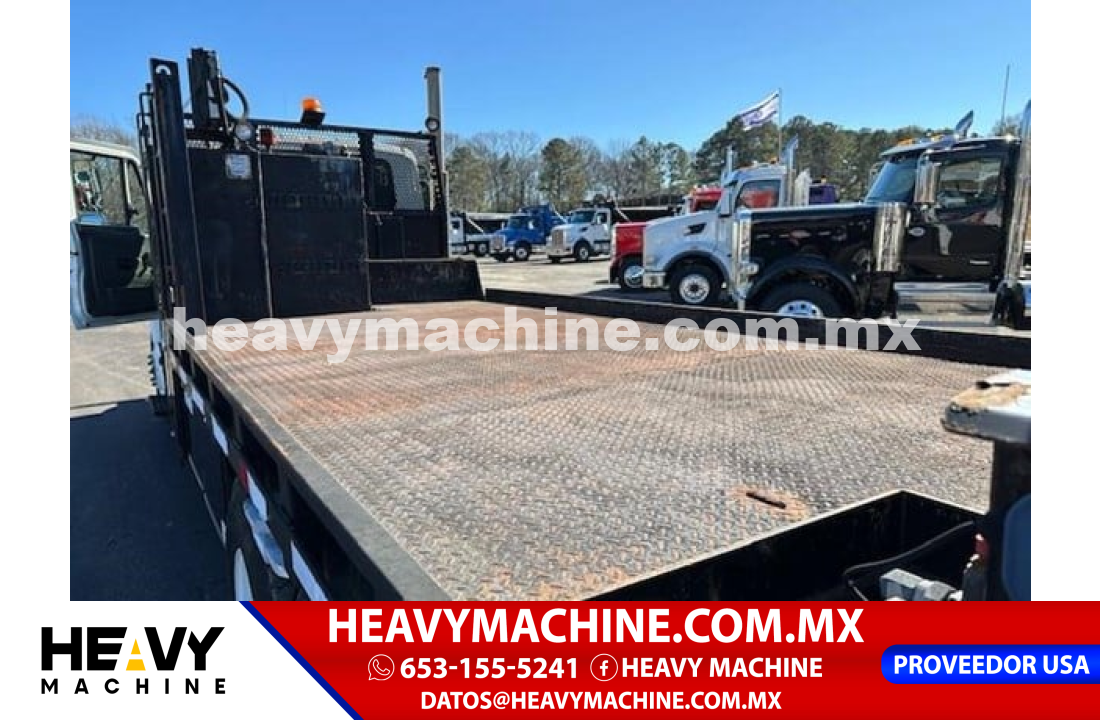 Grúa Articulada 2009 International WORKSTAR 7400
