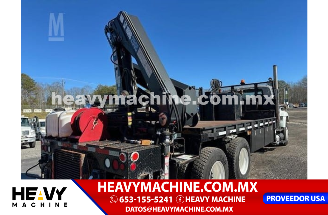 Grúa Articulada 2009 International WORKSTAR 7400