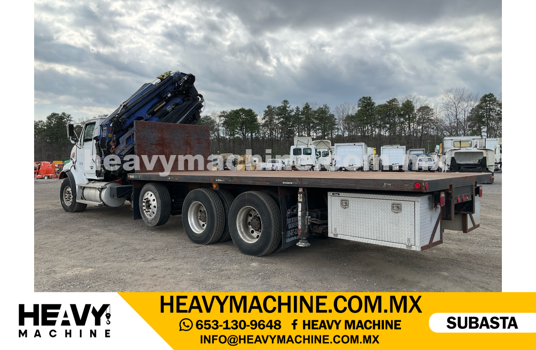 Grúa Articulada 2009 STERLING L9500